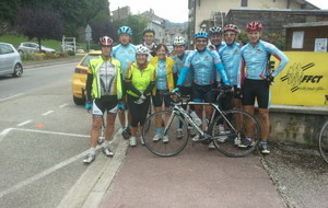 Betty,Hervé et Pascal avec nos amis de Saint Vulbas